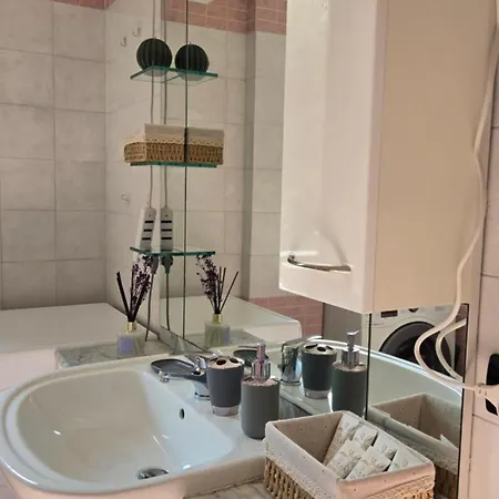 Grazioso Bilocale A Legnano. Apartment Legnano